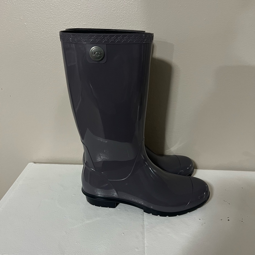 Michael Kors rain boots - Picture 2 of 9